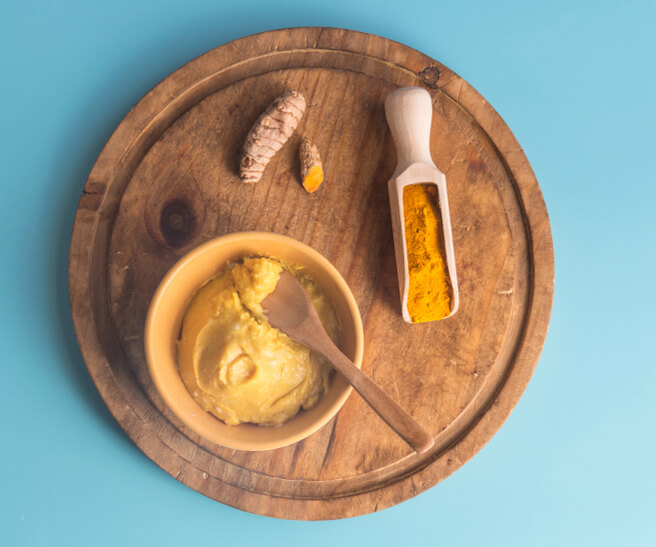 homemade-fresh-golden-turmeric-paste-1-