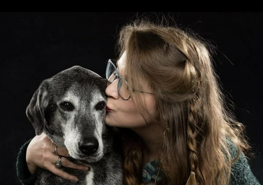 KatieJane kissing an older Shots